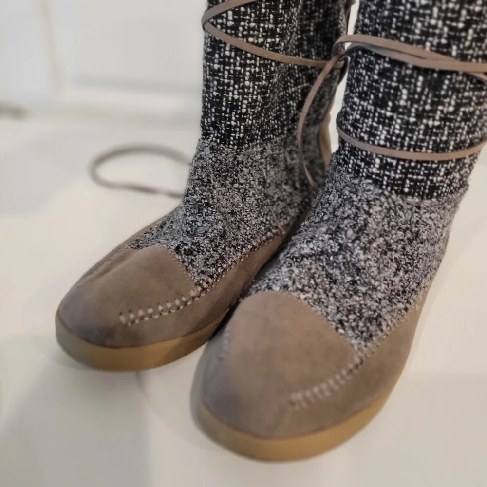 MADDEN GIRL JACKMEN FLEECE LINED BOOTS SIZE 8